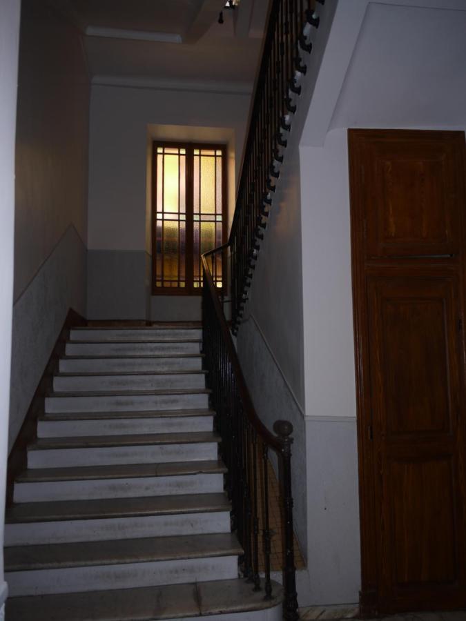 Barla 3 - A Spacious One Bedroom Apartment Near Place Garibaldi Nizza Exterior foto