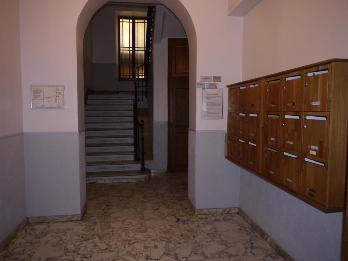 Barla 3 - A Spacious One Bedroom Apartment Near Place Garibaldi Nizza Exterior foto
